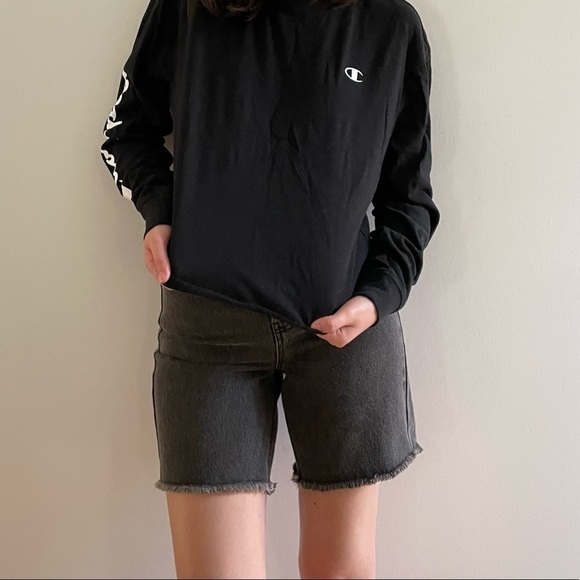 NWT TWIK HIGH WAISTED MOM 90's JEANS SHORTS - 26 - Picture 6 of 14